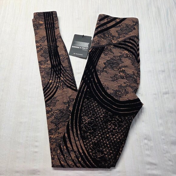 Savage X Fenty Sport Small Tan Black Lace High Waist Workout Leggings - Picture 1 of 12